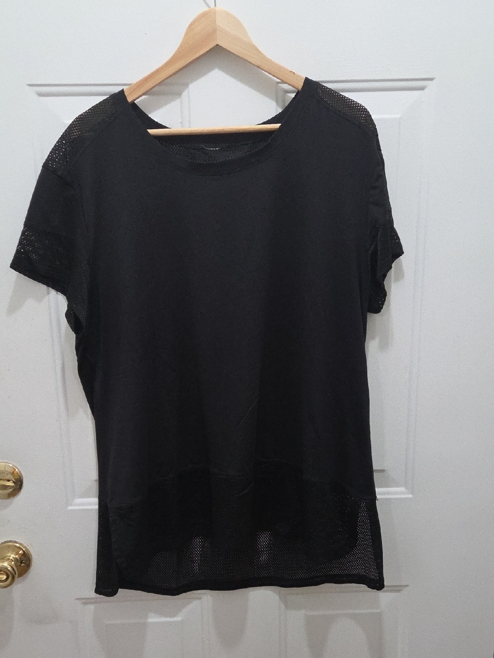 C9 by Champion Black Mesh Panel Short Sleeve Top XXL?